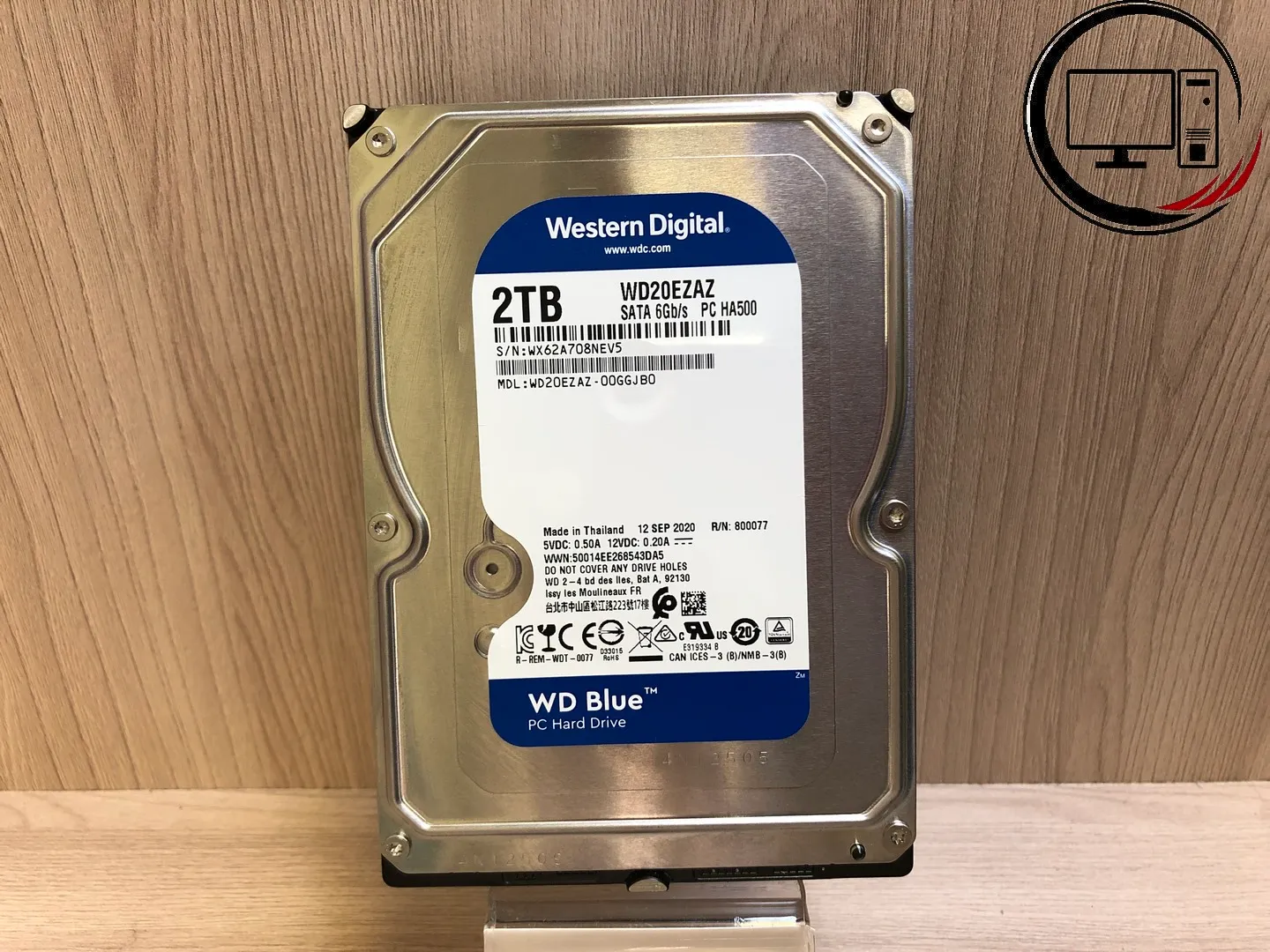 Фото: Жесткий диск 3.5" SATA 2TB WD Caviar Blue WD20EZAZ